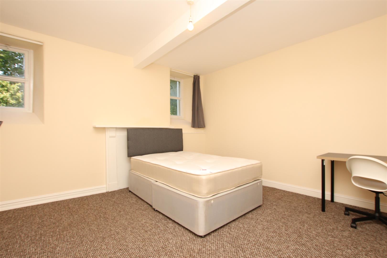 Weston Park East, Bath, BA1